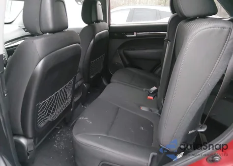 2015 Kia Sorento Lx z USA, uszkodzony, nr VIN 5XYKT3A67FG599227